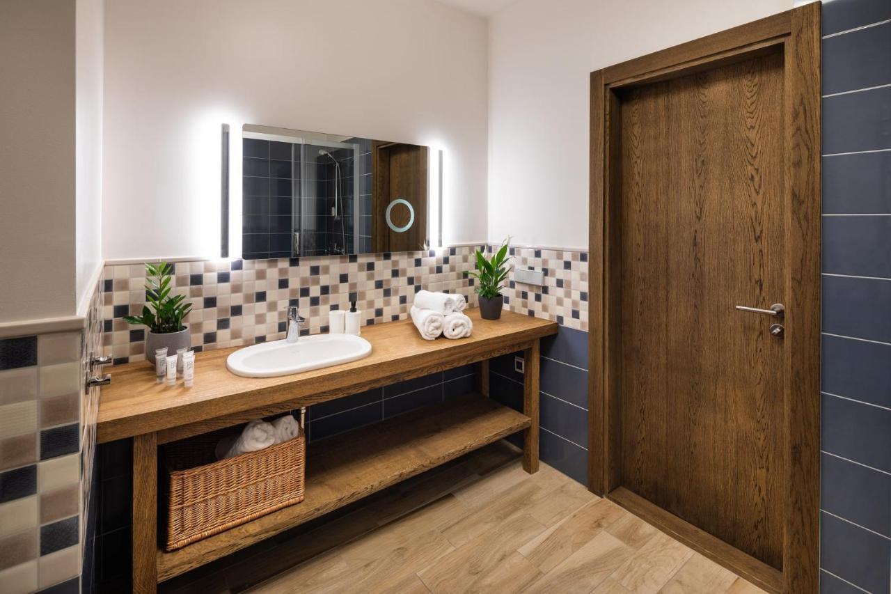 Riga Riverside Spacious One Bedroom Apartment Extérieur photo
